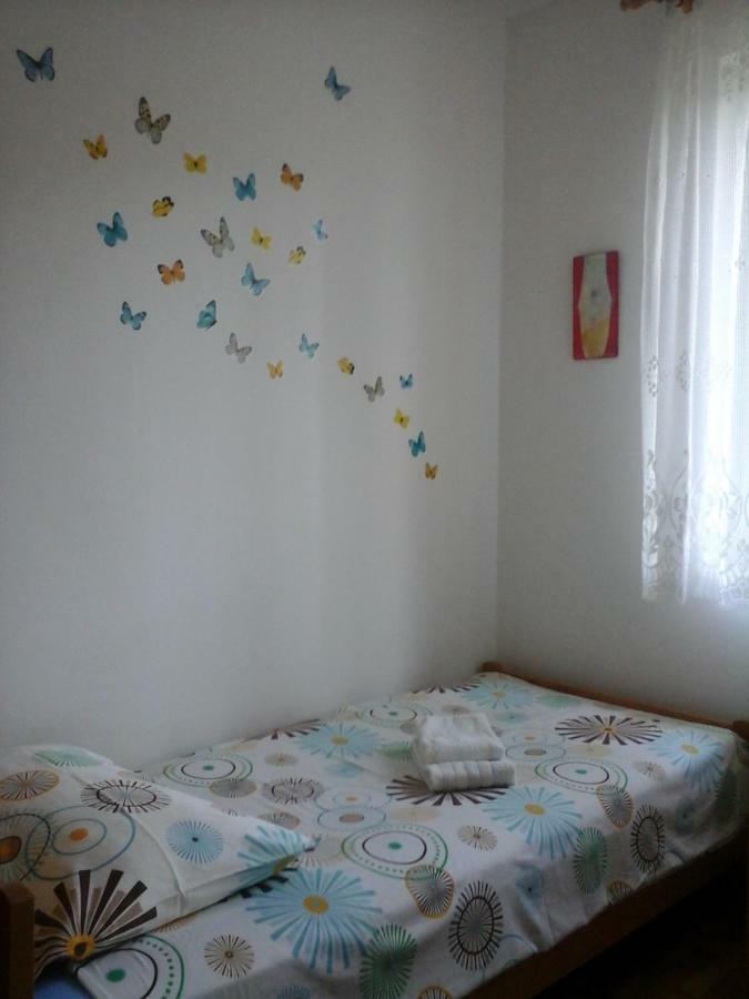 Guesthouse Leasol Lucija Exterior photo